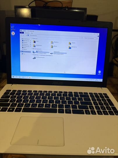 Ноутбук Asus X551C