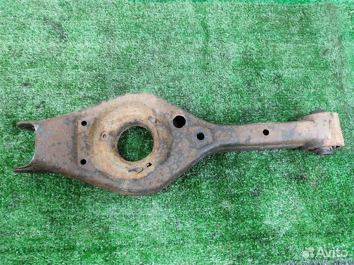 Рычаг задний подпружинный KIA Sportage 3 (SL) 2012