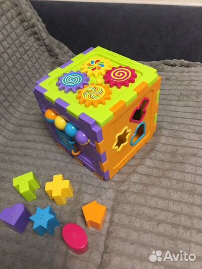 Развивающий куб сортер, пирамидка, каталка