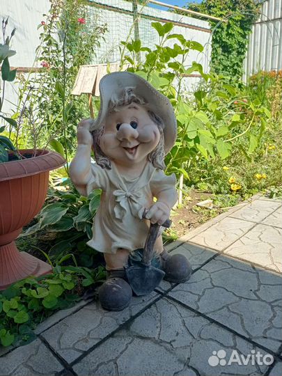 Садовые фигуры из полистоуна