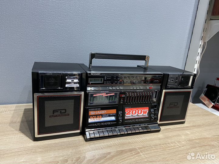 Sharp 939 super lux Bluetooth