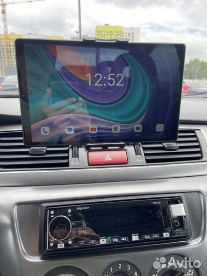 Планшет Lenovo tab m10