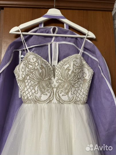 Свадебное платье 42 44