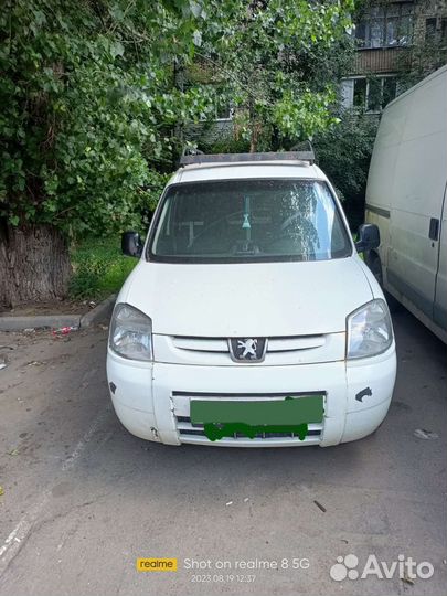 Peugeot Partner 1.4 МТ, 2007, битый, 400 000 км