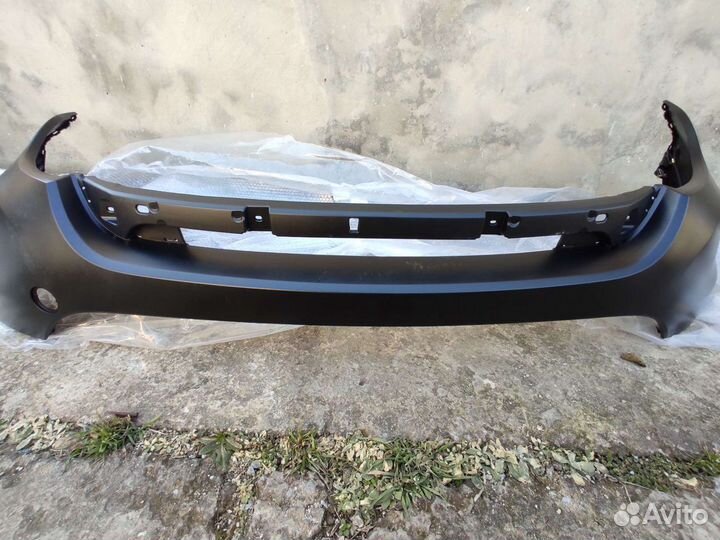 Бампер передний Ford Explorer 5
