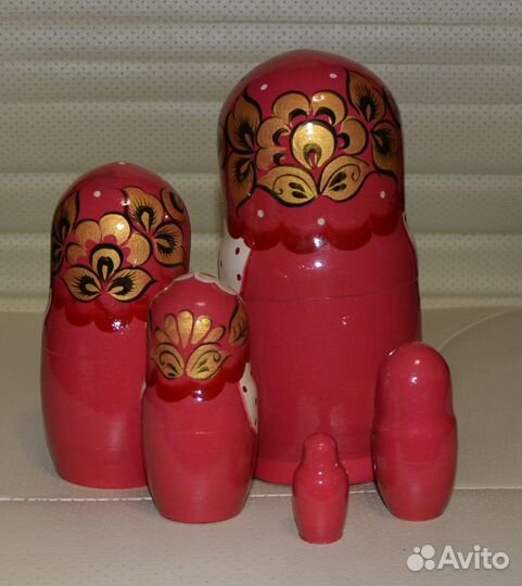 Матрёшка «Флора» красный платок 5 кукольная 17см