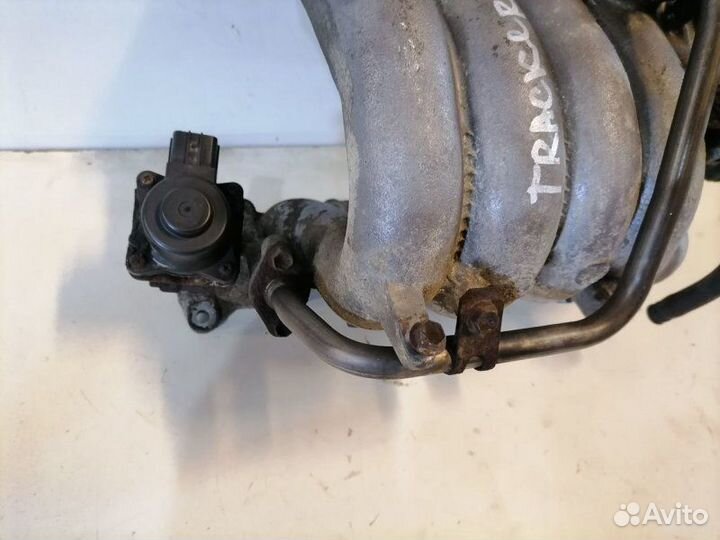 Впускной коллектор Suzuki Grand Vitara J20A