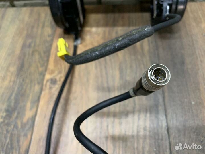 Hyundai Equus монитор автомагнитолы