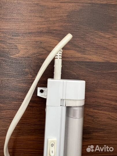 Светильник линейный люминесцентный