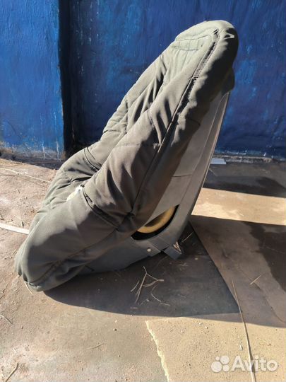 Детское кресло