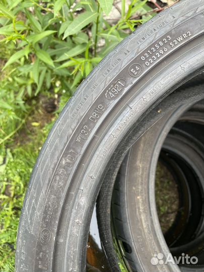 Continental ContiSportContact 5 255/35 R19 и 285/30 R19