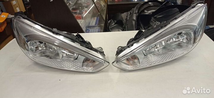 Фара правая Ford Focus 3 Рестайлинг 2014-2019 г.в