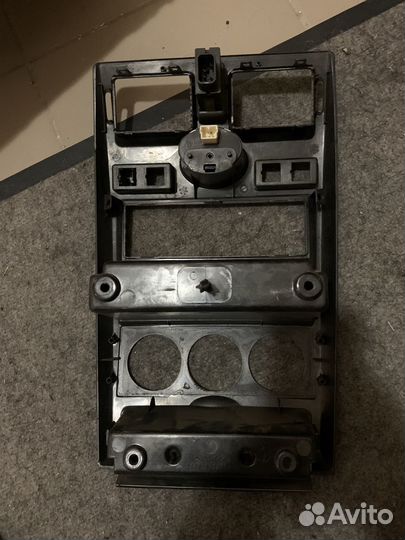 Центральная консоль приора 1