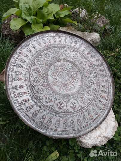 Кубачинский поднос с арабской надписью