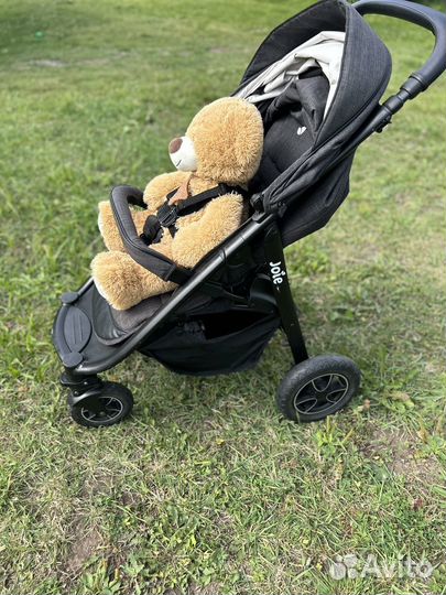 Коляска joie