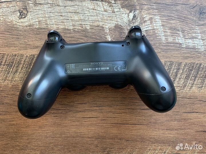 Dualshok 4 v2 оригинальный новый с комплекта