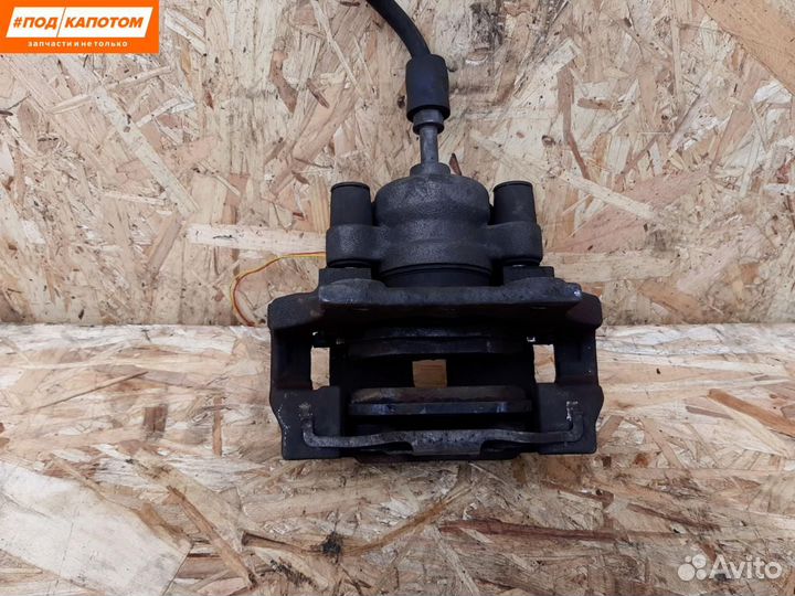 Суппорт тормозной задний левый BMW 3 E90 2006