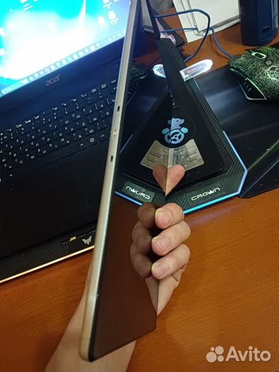 Lenovo tab m10 fhd plus