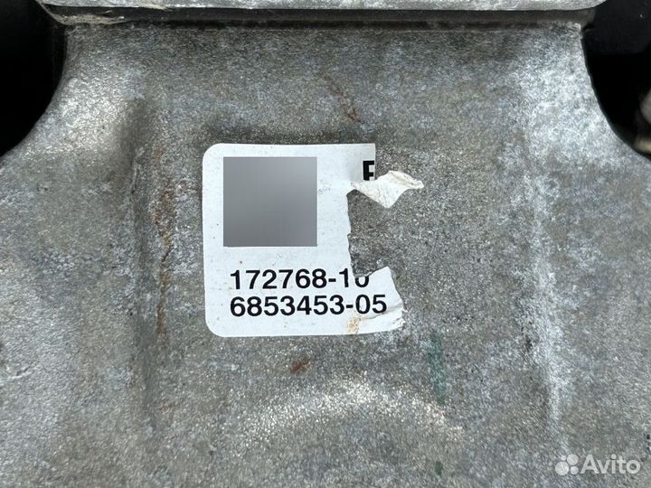 Подушка крепления кпп BMW 1 Series F40