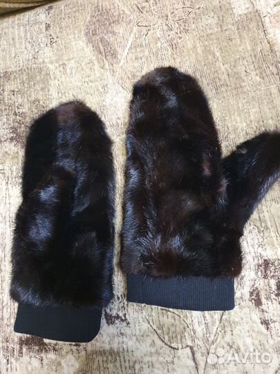 Варежки женские норковые