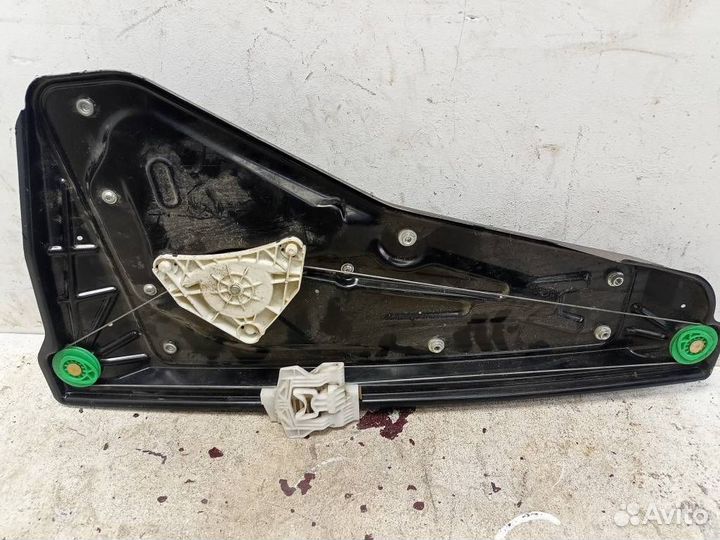 Стеклоподъемник электрический задний левый