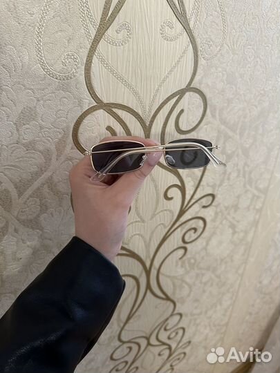 Солнцезащитные очки