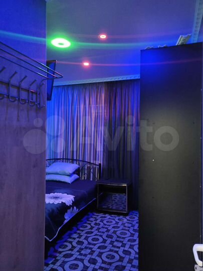 Комната 15 м² в 4-к., 1/2 эт.