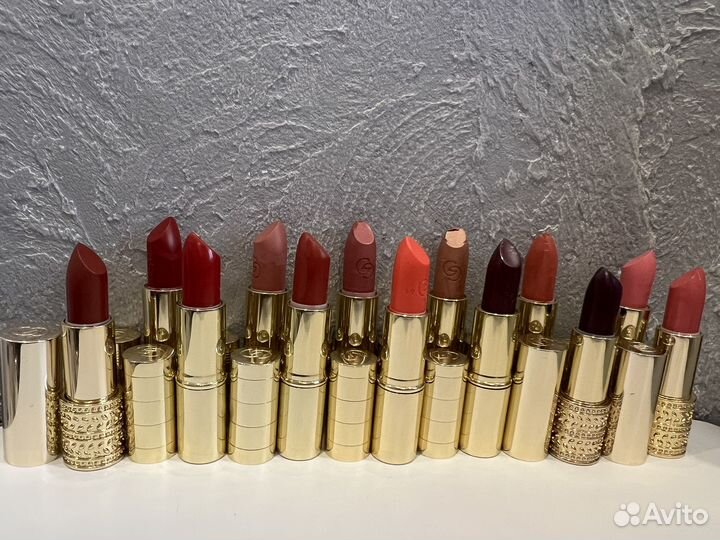Помада для губ Винтаж Oriflame и Avon