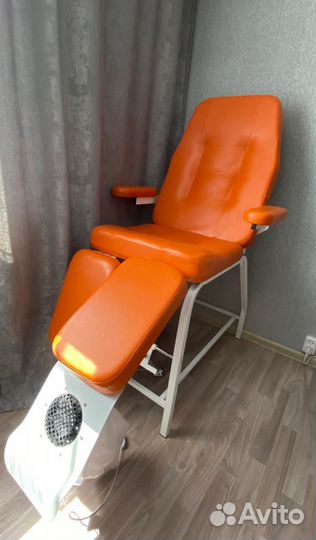 Педикюрное кресло