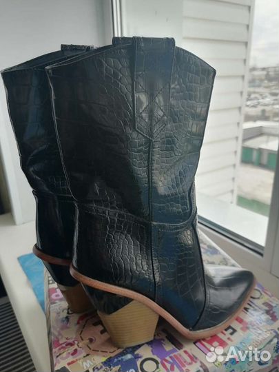 Сапоги женские