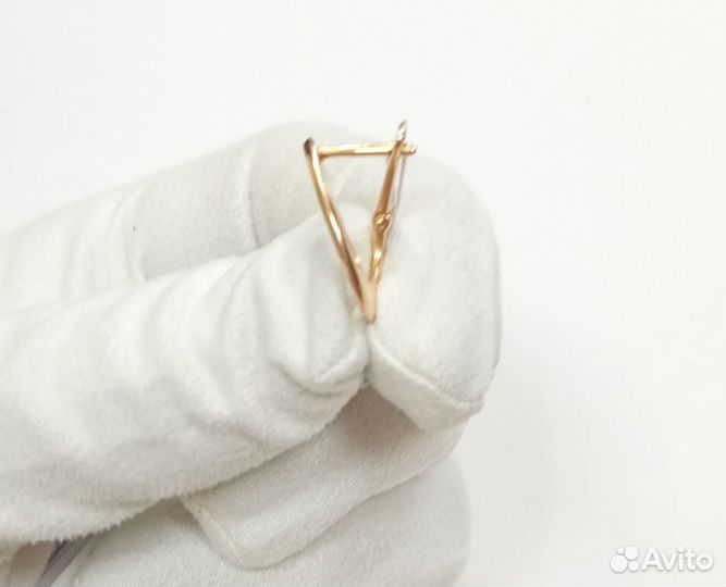 Золотые серьги
