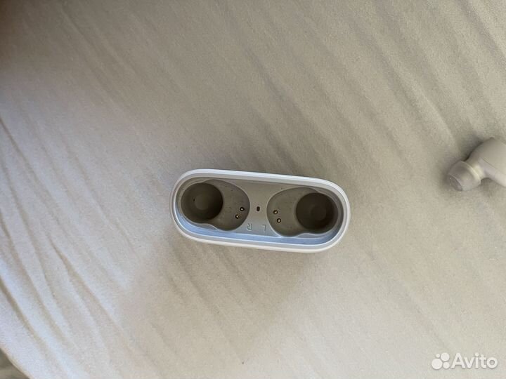 Беспроводные наушники JBL Vibe 100