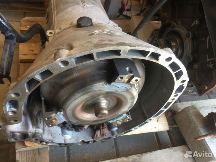 Dodge challenger 6.1 SRT коробка передач автомат