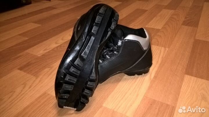 Ботинки лыжные, р. 35, SNS