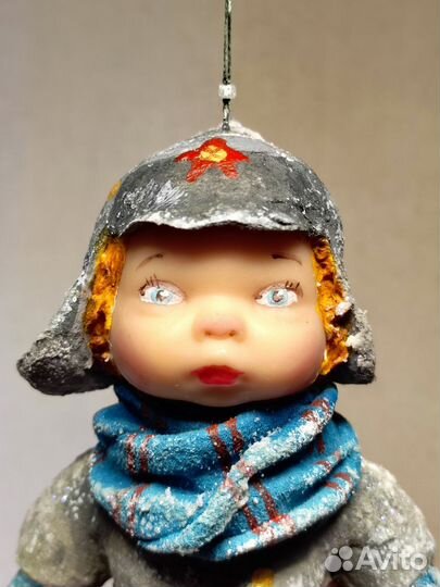 Ёлочная ватная игрушка карапуз в будёновке