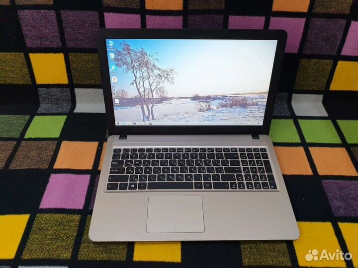 Ноутбук asus X540LJ видео 1Гб