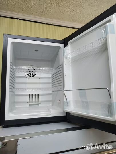 Холодильник барный