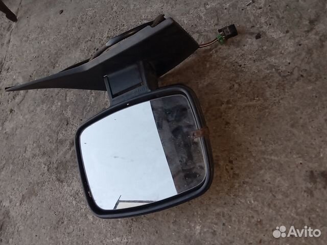 Левое зеркало с электроприводом вито 638