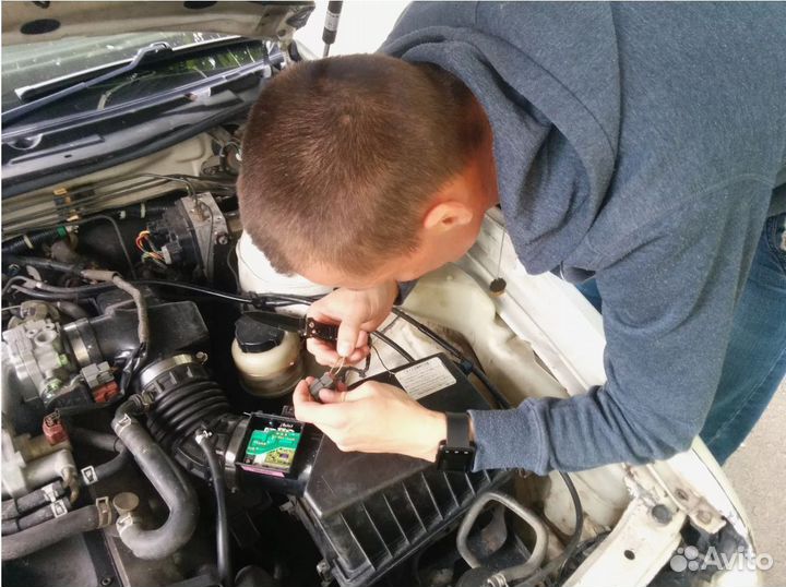 Ремонт электрики Honda CR-X Замена фар автомобилей