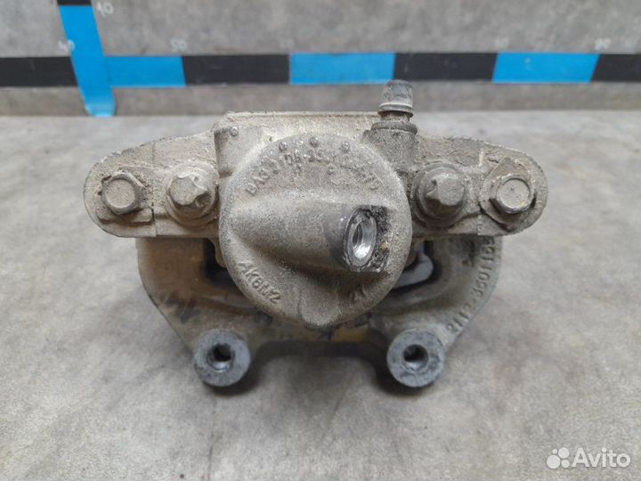 Суппорт передний правый Лада Гранта 1.6 21126 2013