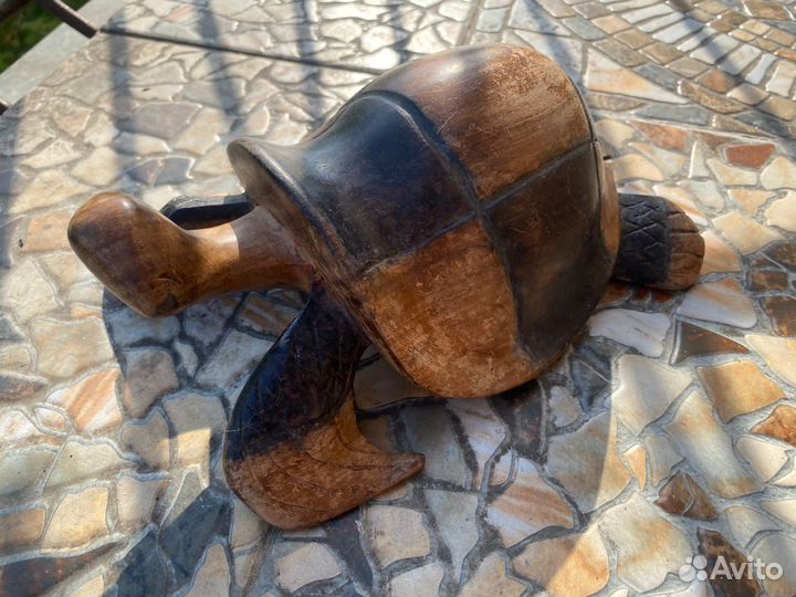 Статуэтка черепаха из дерева с Кубы