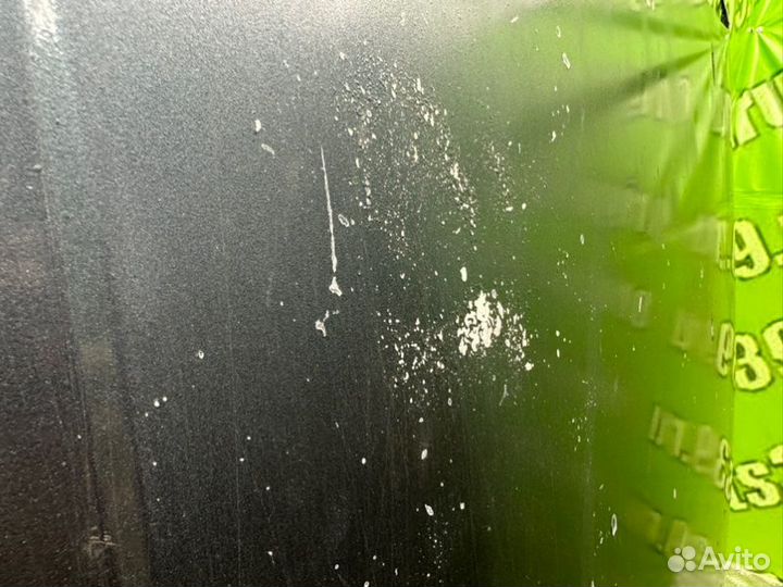 Капот Volkswagen Passat B3 1.8 RF 1990