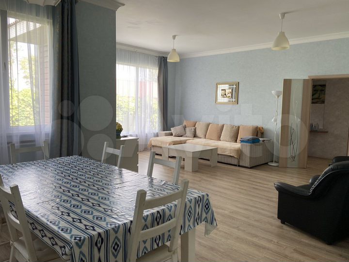 Дом 160 м² на участке 70 сот.