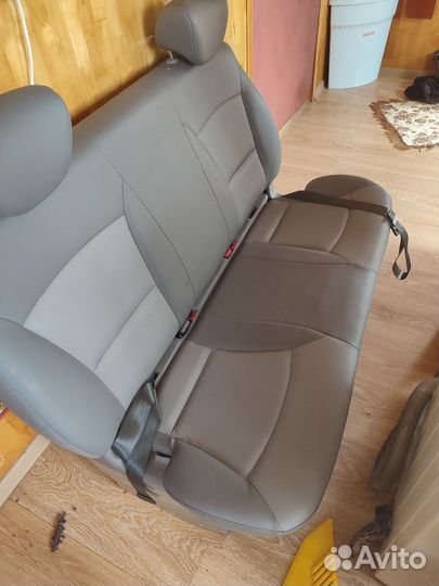 Задний диван grand starex