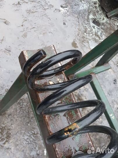 Пружина задняя mazda cx-7