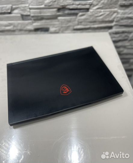 Игровой ноутбук MSI GF63 Thin 12UCX-1037XRU