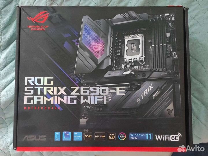 Asus ROG strix z690 e gaming wifi