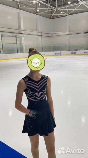 Платье для фигурного катания на 10-12 лет