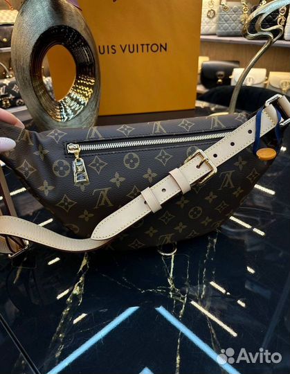 Поясная сумка Louis Vuitton Bumbag