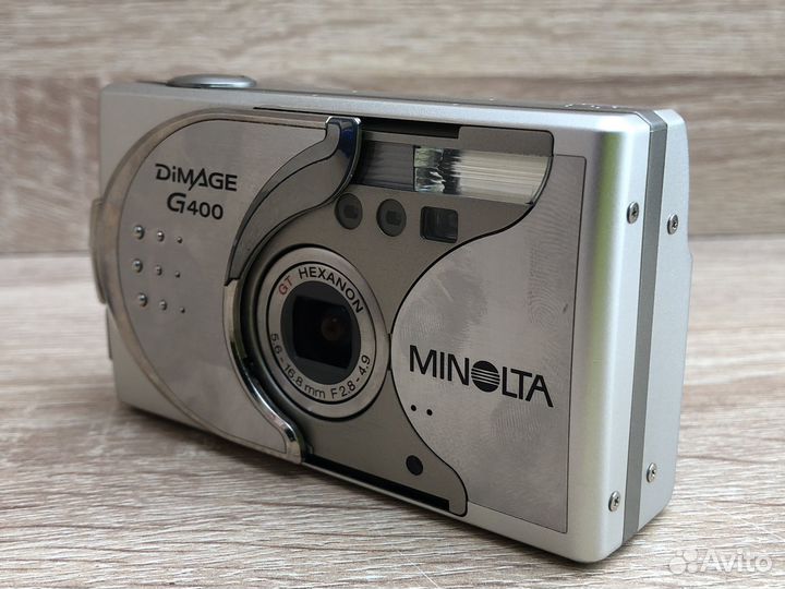 М Minolta dimage G400